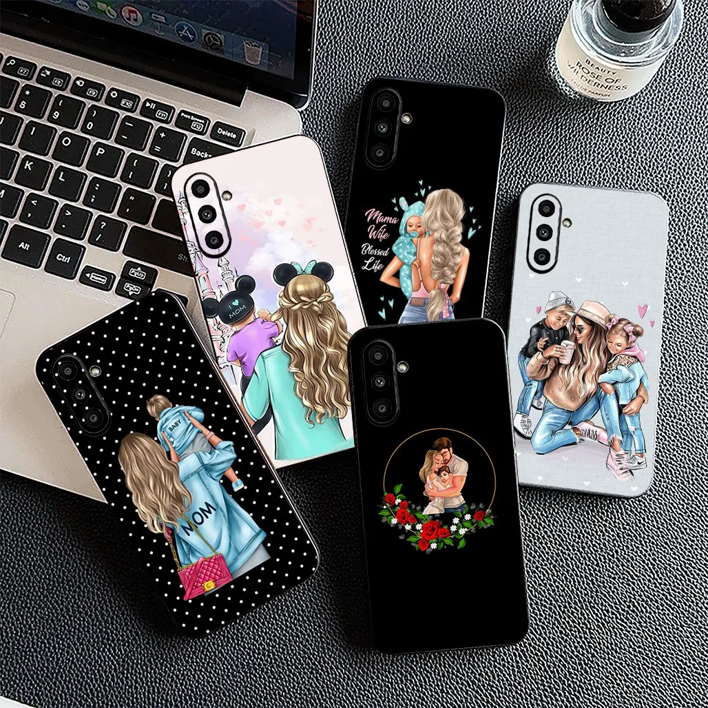 Capa de Telefone Feminina para Motorola Moto Edge - Mãe e Filha - Imagem 4