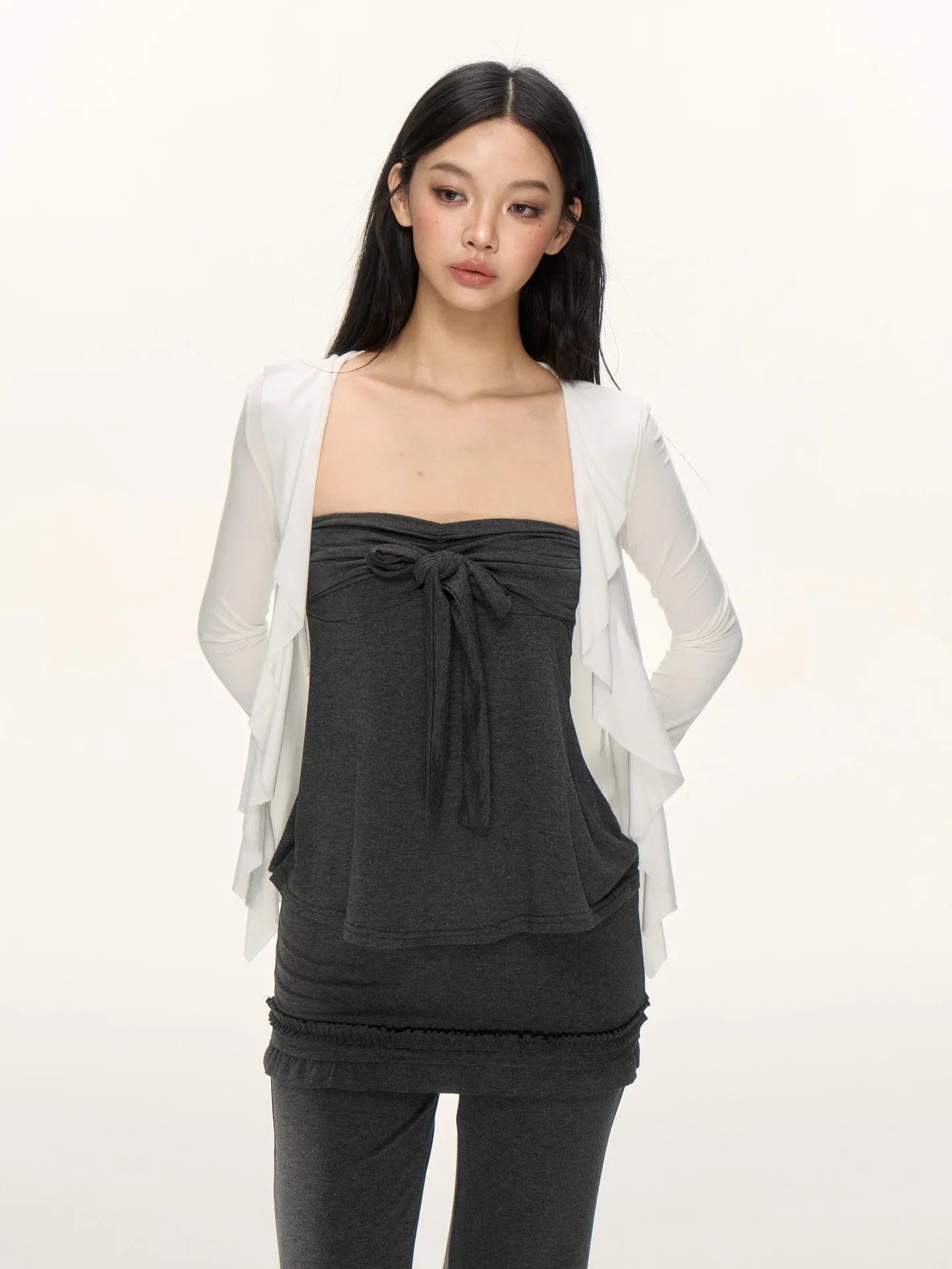 

Комплект из двух предметов Nova B Korean Sle Loose Feelings: белая накидка и топ на бретельках, летний модный женский комплект с длинными рукавами