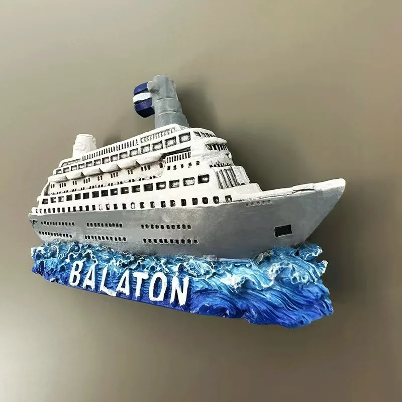 Hungary's third largest lake, Balaton Lake, creative tourism commemorative decorative crafts, three-dimensional boat magnetic re