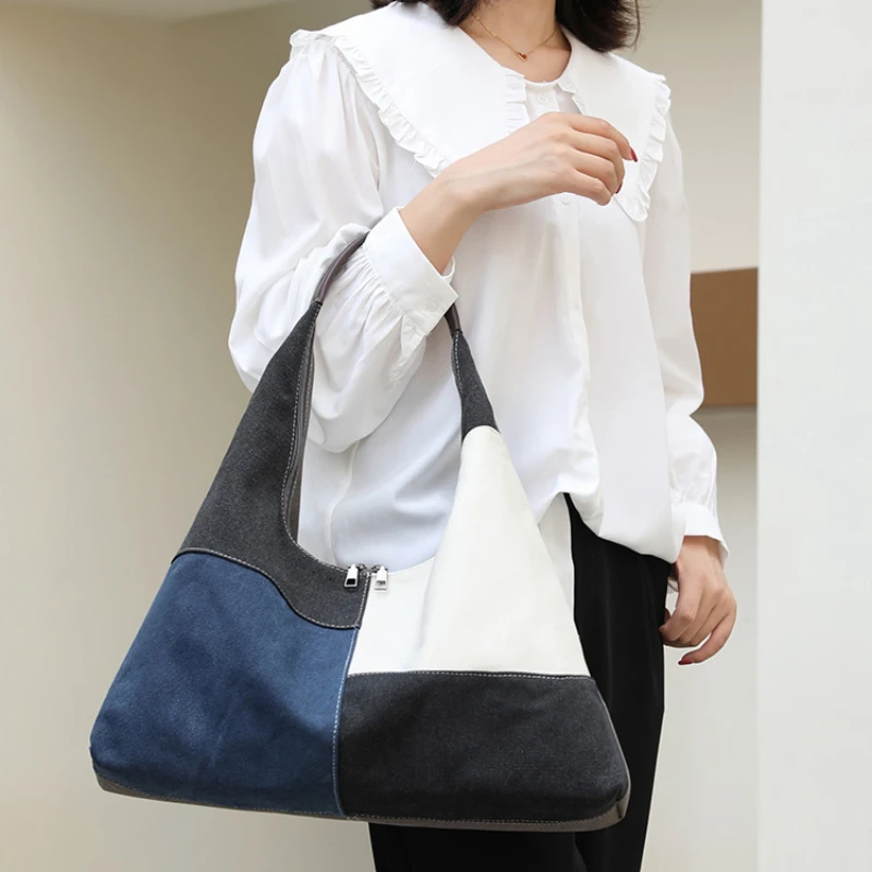 Single Shoulder Bag for Women, Simple and Stylish, Large Capacity Portable Commuting Versatile, Contrasting Canvas Bag