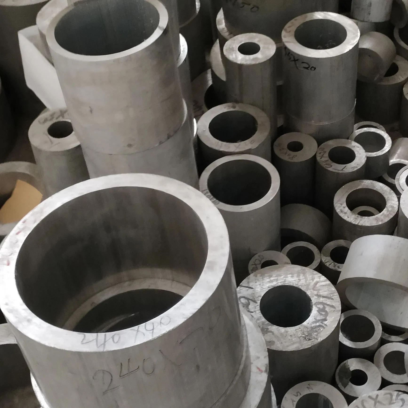 

High-Quality 6061 Aluminum Tube Pipe with OD 4mm~20mm Wall Thickness - Ideal DIY Material for Tool Parts