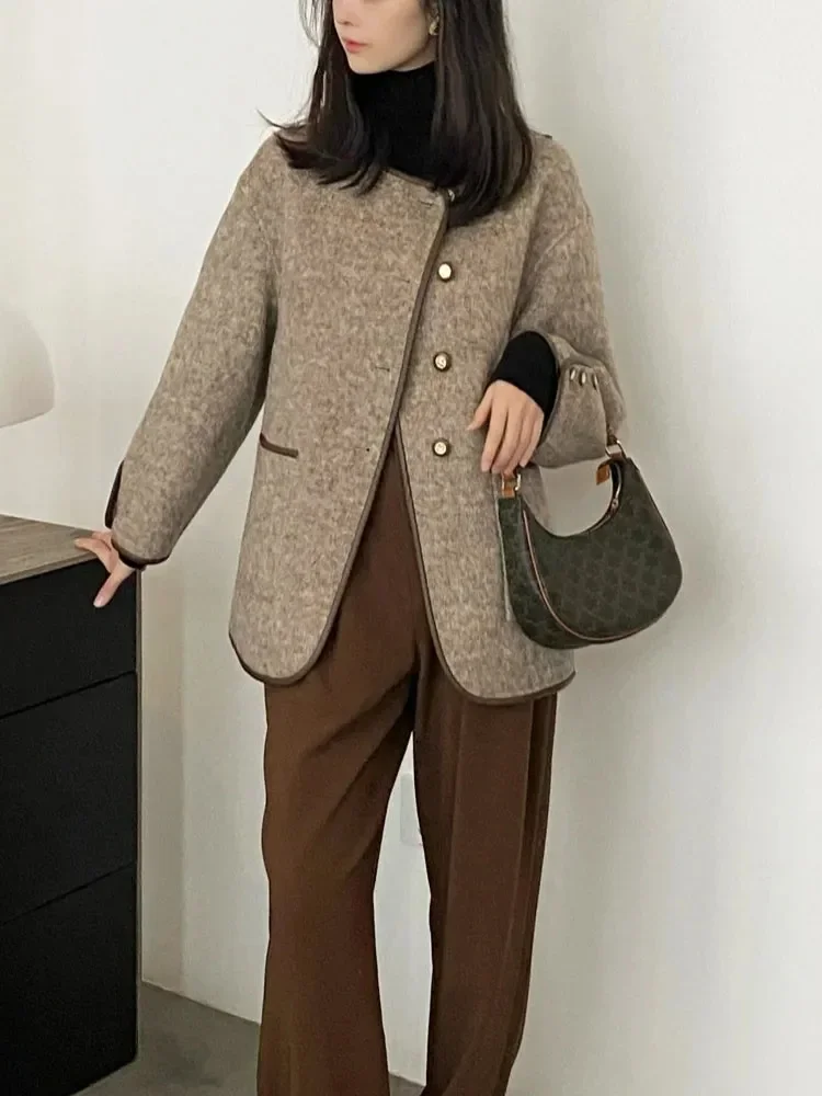 High Sense Vintage Round Neck Women's Woolen Short Suit Jacket 2024 Autumn and Winter Loose Casual Elegant Coat Thick Suit Top