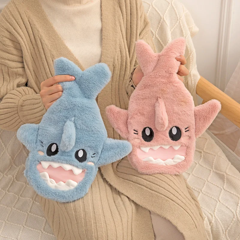 New Plush Shark Hand Po Warm Water Bottle Hot Water Bottles Portable Hand Warmer Girls Pocket Hand Feet Hot Water Bags