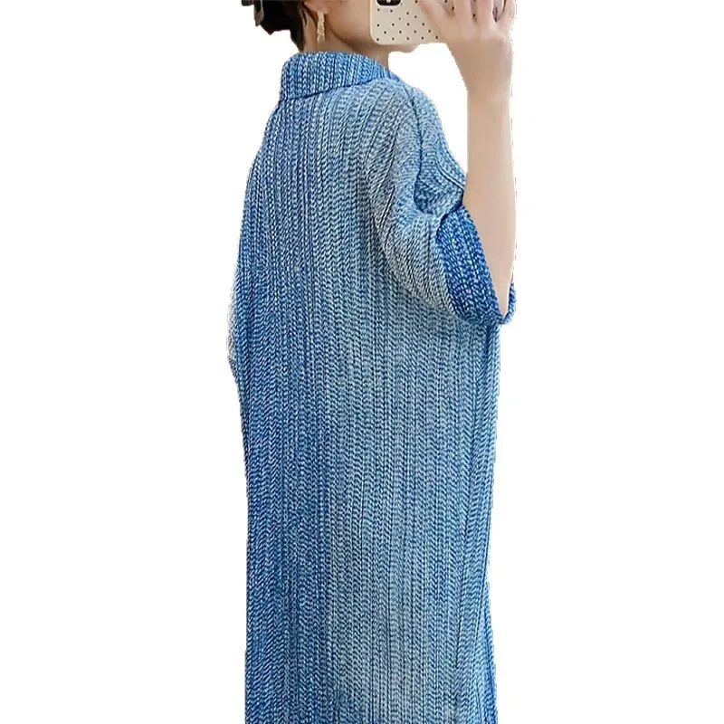 無地ラペルミヤケファッション万能2025夏新作プリーツボタン半袖ワンピースゆったりカジュアルミディアム丈ワンピース