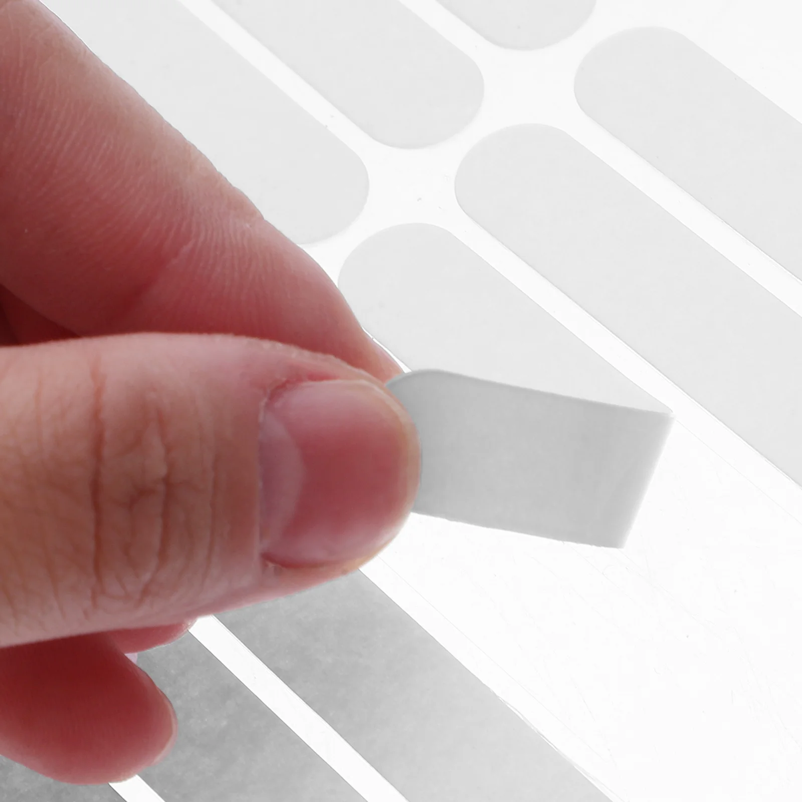 480Pcs Nail Adhesive Pads Double Sided Manicure Tape Strips Self Adhesive Breathable Tabs for Press on Nail Art Design