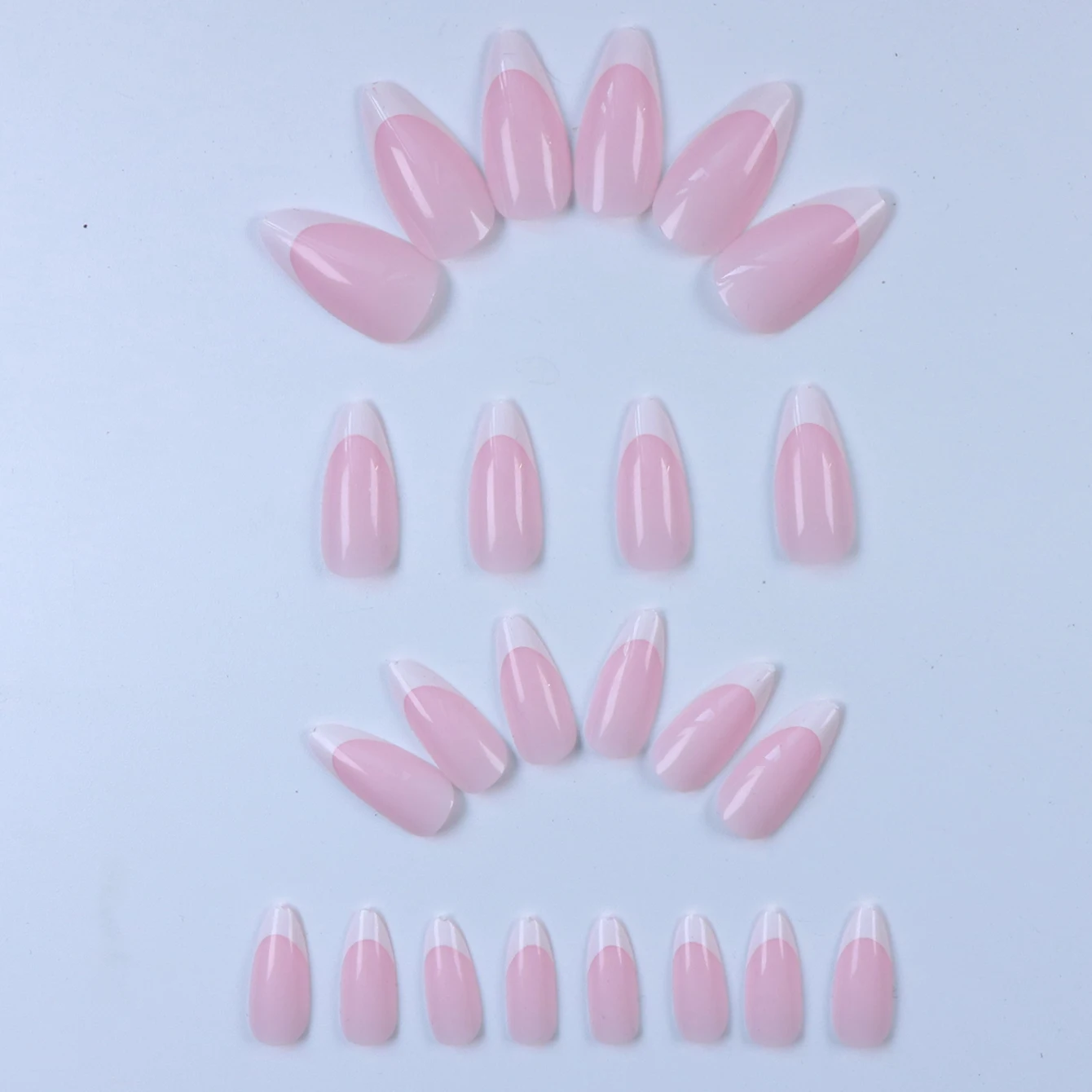 24 Stück - Französische Mandelnägel mit weißem Rand - Aufhellendes Nagelkunst-Set mit abnehmbaren Kunstnägeln für Festivals, Verabredungen und den täglichen Gebrauch – Detail 12