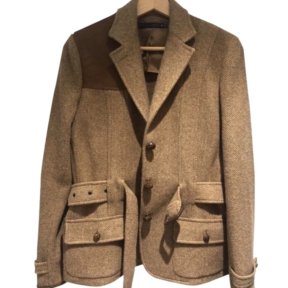 Retro Men Tweed Coat Shoulder Patch Notched Lapel Belted Multi Pocket Country Hunting Blazer Customized 1 Piece Business Wear