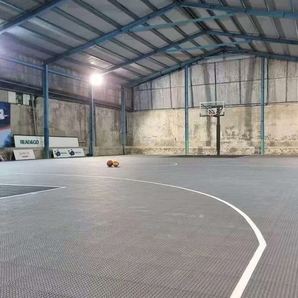 Beable 連動スポーツ タイル学校スポーツ クラブ商業施設のための排水システムが付いているバスケットボール コートの床材