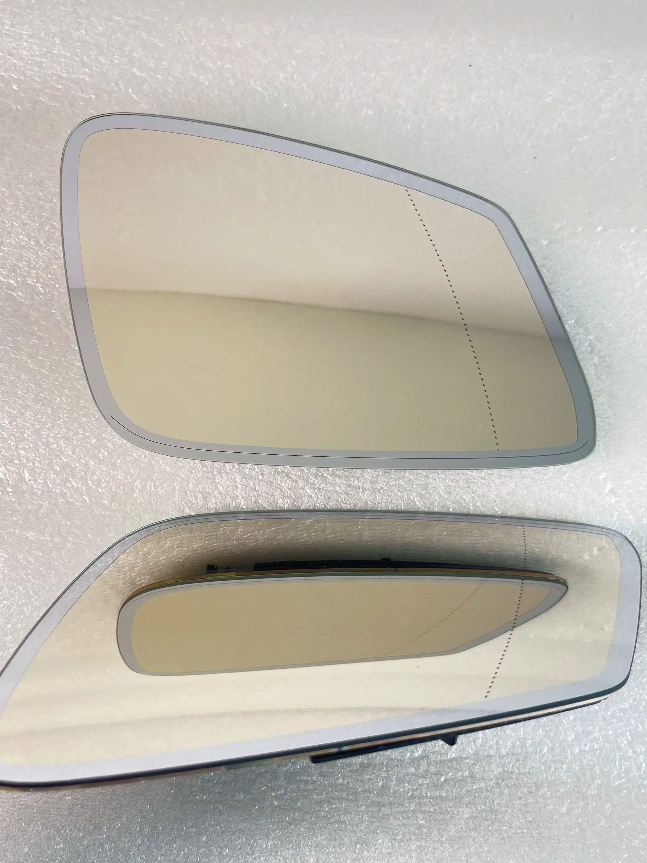 Automatisch abblendendes, blendfreies, beheiztes Seitenspiegelglas mit 4-Pin-Kabel L/R für BMW 5 6 7 E60 F10 F18 GT F07 F06 F01 F02 Ersatz