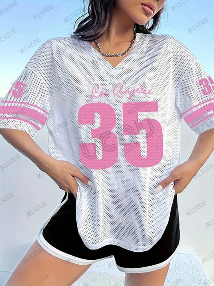 Camiseta con estampado de Los Ángeles 35 para mujer, camiseta deportiva de fútbol de manga corta con cuello en V y retazos, Tops holgados de gran tamaño Y2K, novedad de verano