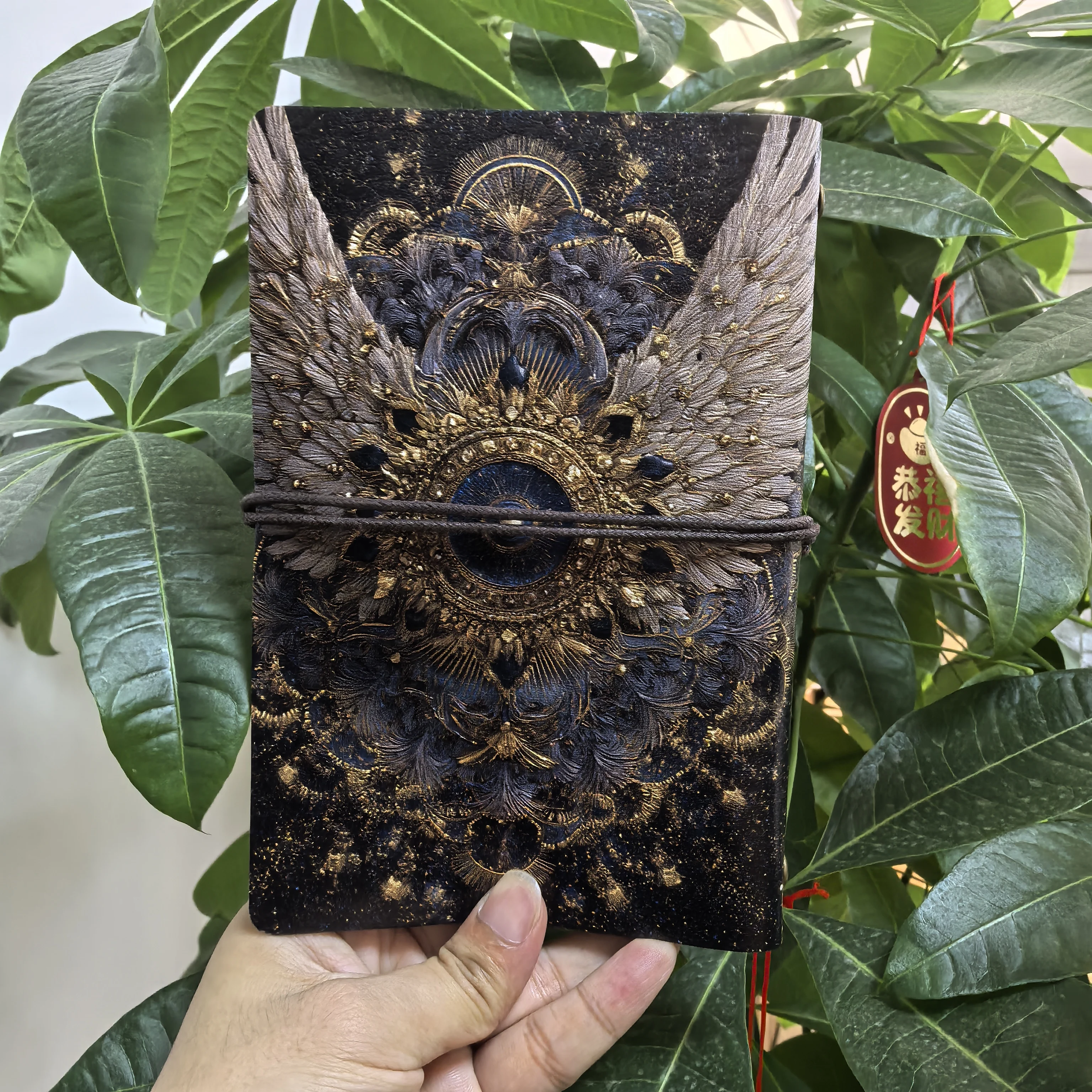 Vintage Golden Wing Journal, Luxury Black Gold A6 Travel Notebook, Refillable Leather Diary with Elastic Band, Artistic Scrapboo