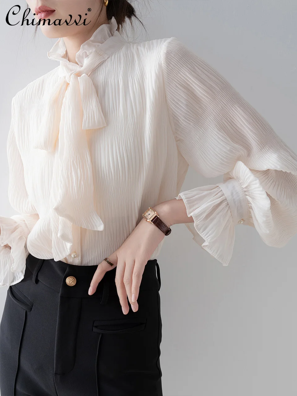 

Spring 2024 Women Retro Blouse French-Style Elegant Commuter Long-Sleeve Apricot Single-Breasted Bow Lace-up Crumpled Shirt