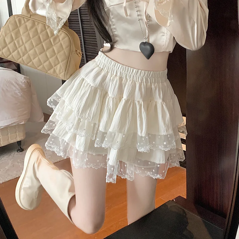 Sweet Lace Skirt 2026 Early Spring New High Waist Thin Splicing Cake Short Skirt Women
