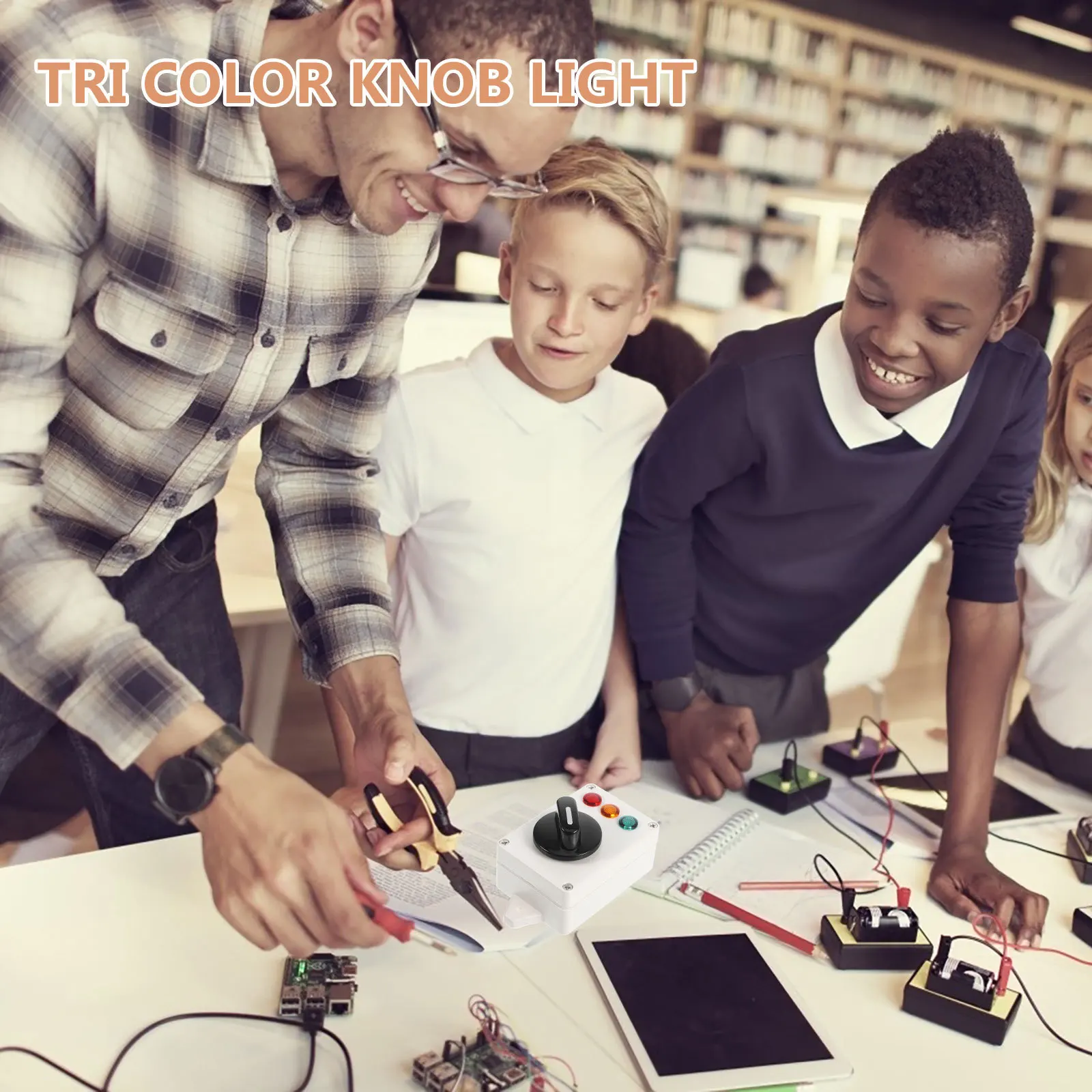 1Set Bordo occupato per bambini Manopola a tre colori Luce educativa Attività cognitiva Apprendimento precoce Sviluppo Scheda occupata interattiva