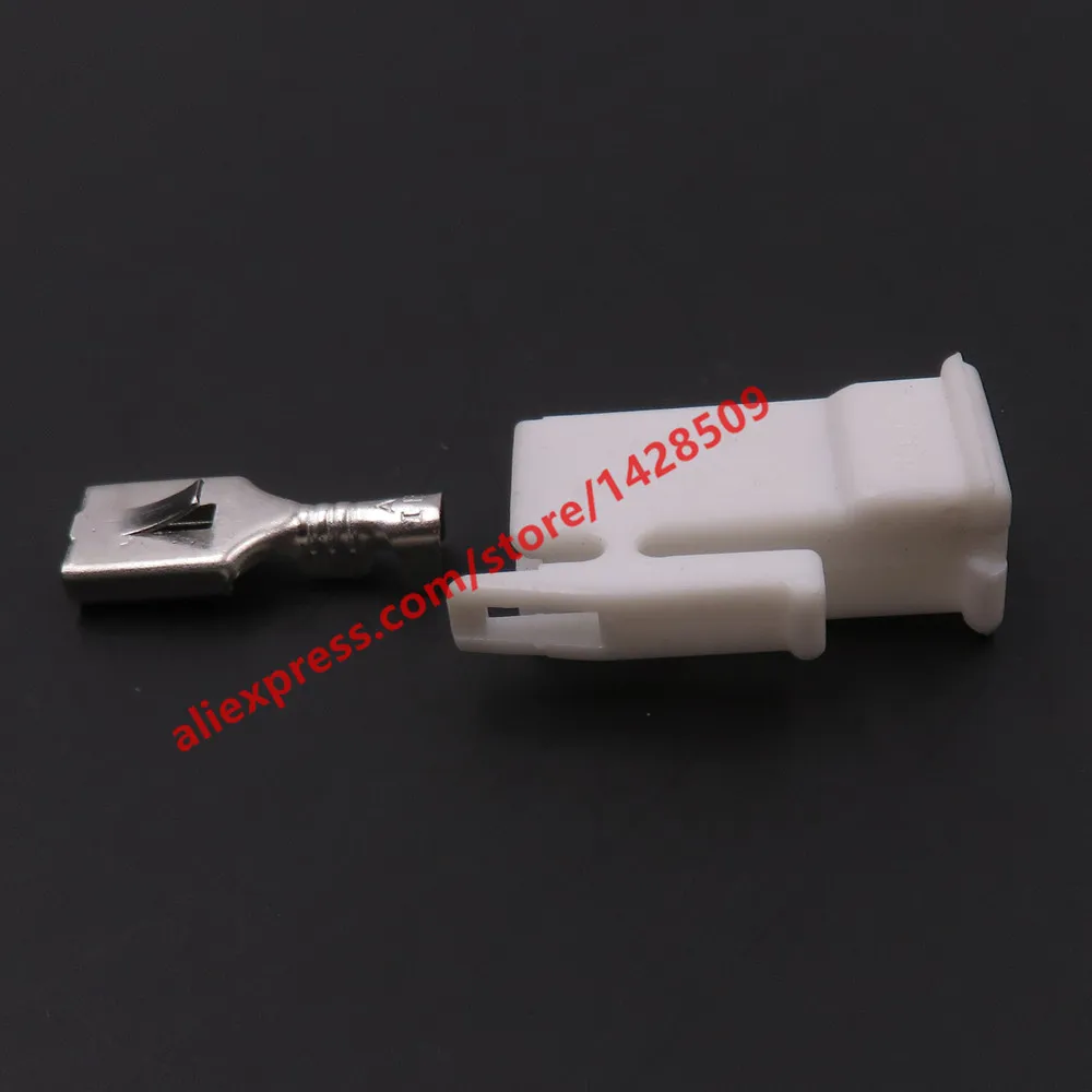 1 Set 1 Pin 6.3mm Car Wiring Socket Auto Connector With Pins 191911924 191 911 924