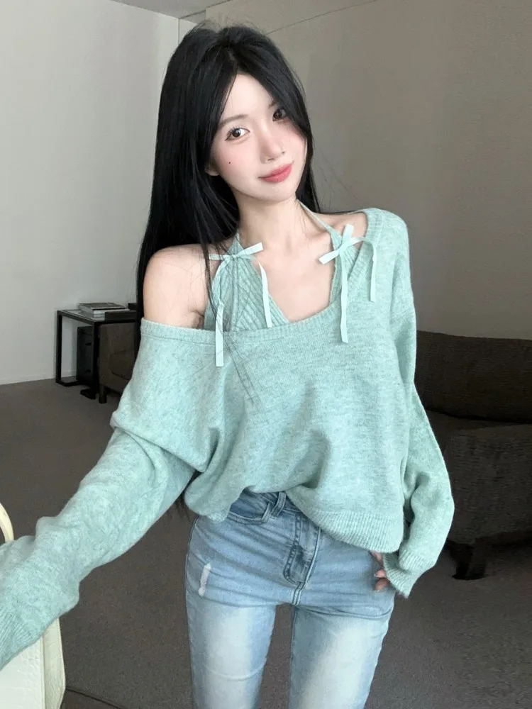 

Autumn Winter Loose Women's Knitted Crop Top And Vest Set with Knot Strapless Shoulder Design Skin-friendly Breathable