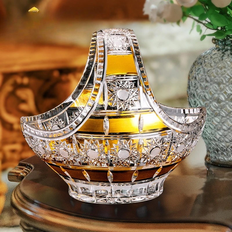 Hand engraved crystal glass fruit plate, fruit basket