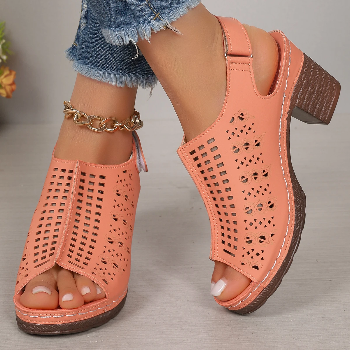 Women\'s Shoes Sandals Nice Summer New Thick Heels High-heeled   Trade Cross-border Casual Comfortable Beach Heels  Women Shoes