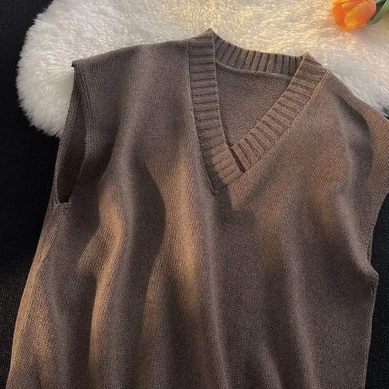 

Мужской вязаный кардиган без рукавов с v-образным вырезом, осенний свободный минималистичный однотонный пуловер в гонконгском стиле, жилет для повседневного использования