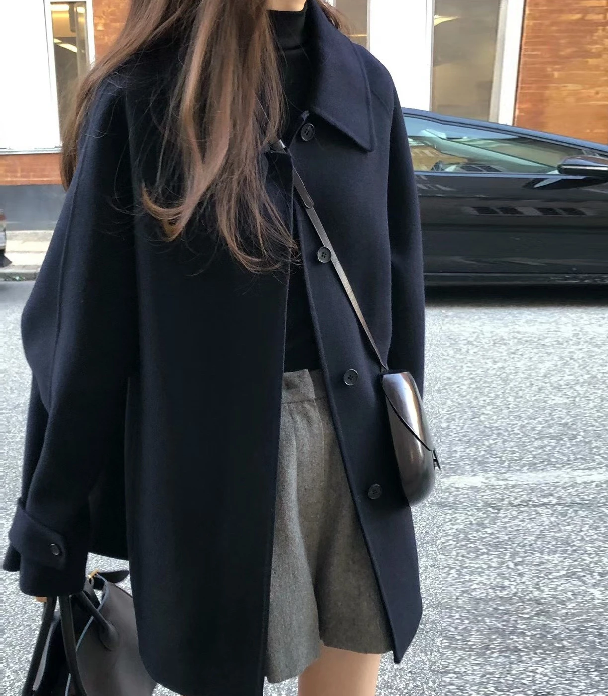 

2025 Autumn/Winter Style Retro Collar Single Breasted Medium Length Woolen Coat