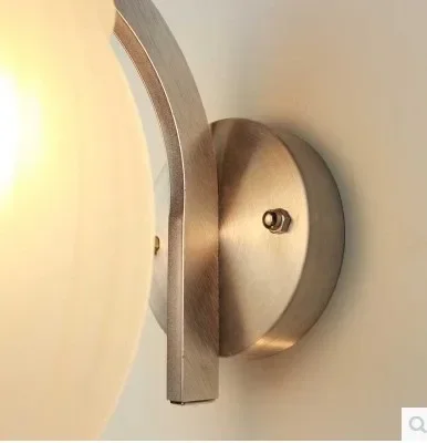 Moda moderna Ferro com forma de grama Lâmpada de parede E27 base para quarto e sala de jantar