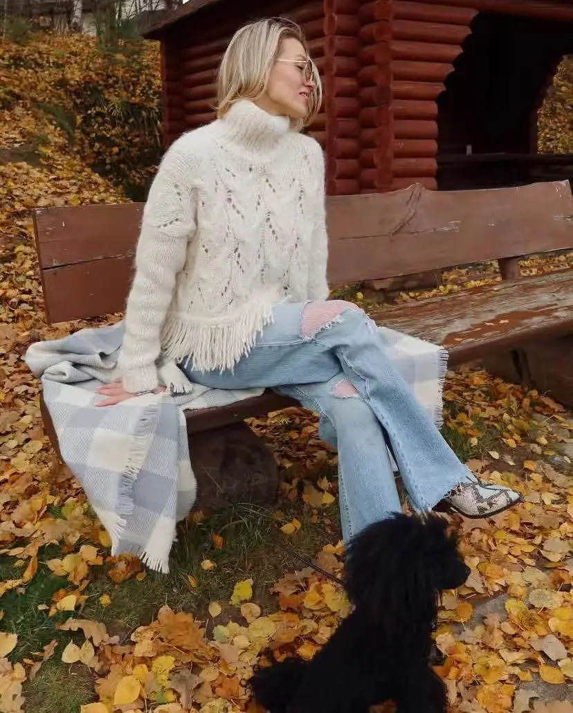 Neuer modischer und vielseitiger Freizeitstil mit ausgehöhlter Schnürung vorne und hinten, zwei-in-eins-Strickjacke für Damen. – Detail 4