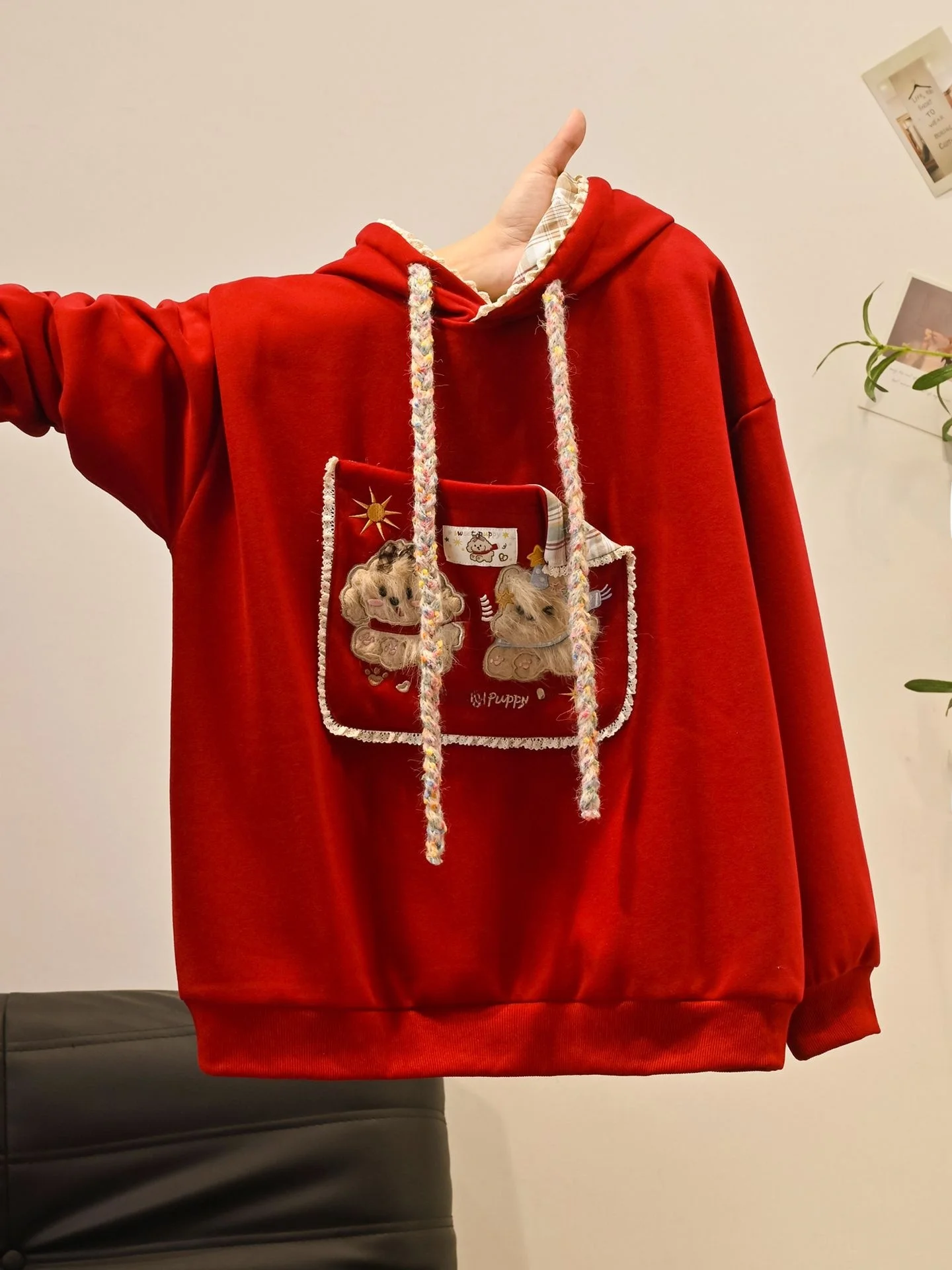 

Red Festive Embroidered Fleece Dog Hoodie Women's Winter New Versatile White Enhancing Outerwear Trendy Korean Style Long Sleeve