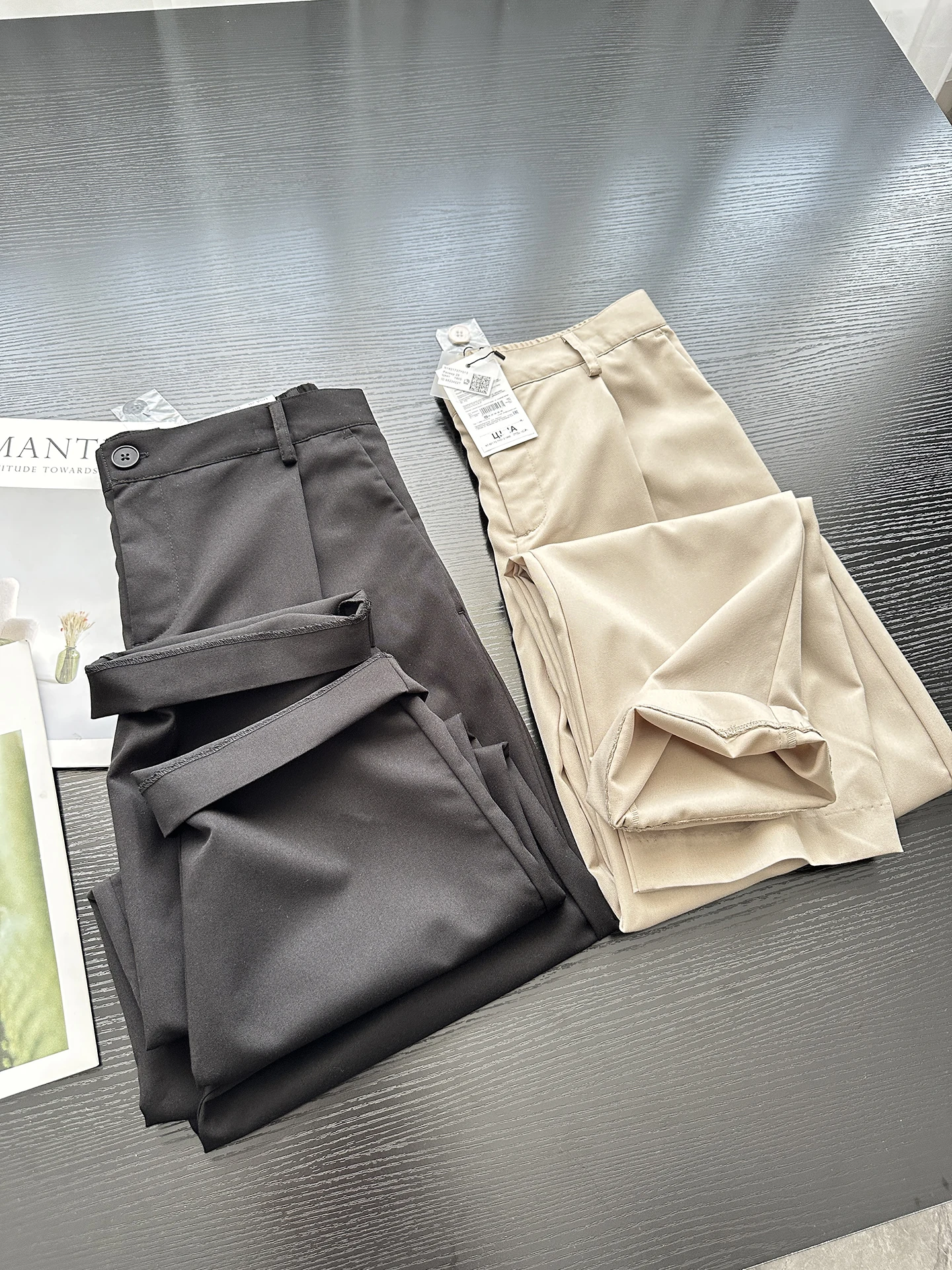 Men's Lightweight Breathable Cotton Straight Leg Casual Pants Summer Commuter Business Style Comfortable Loose Fit Trousers