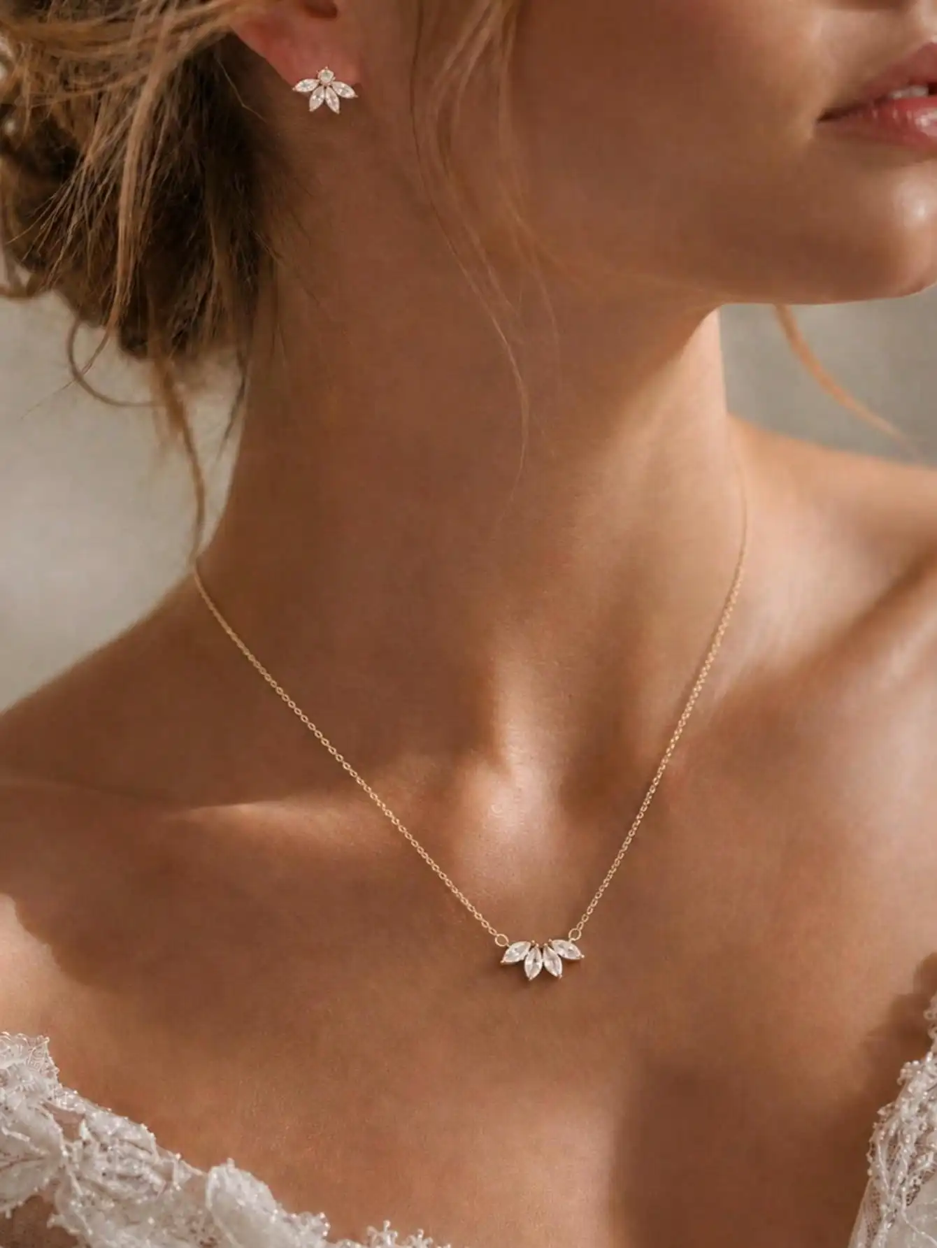 ZAKOL Marquise Cubic Zirconia Schmuckset 2-teilig, transparente Zirkon-Halskette, Ohrringe für Frauen, elegantes Hochzeits-Party-Schmuckgeschenk