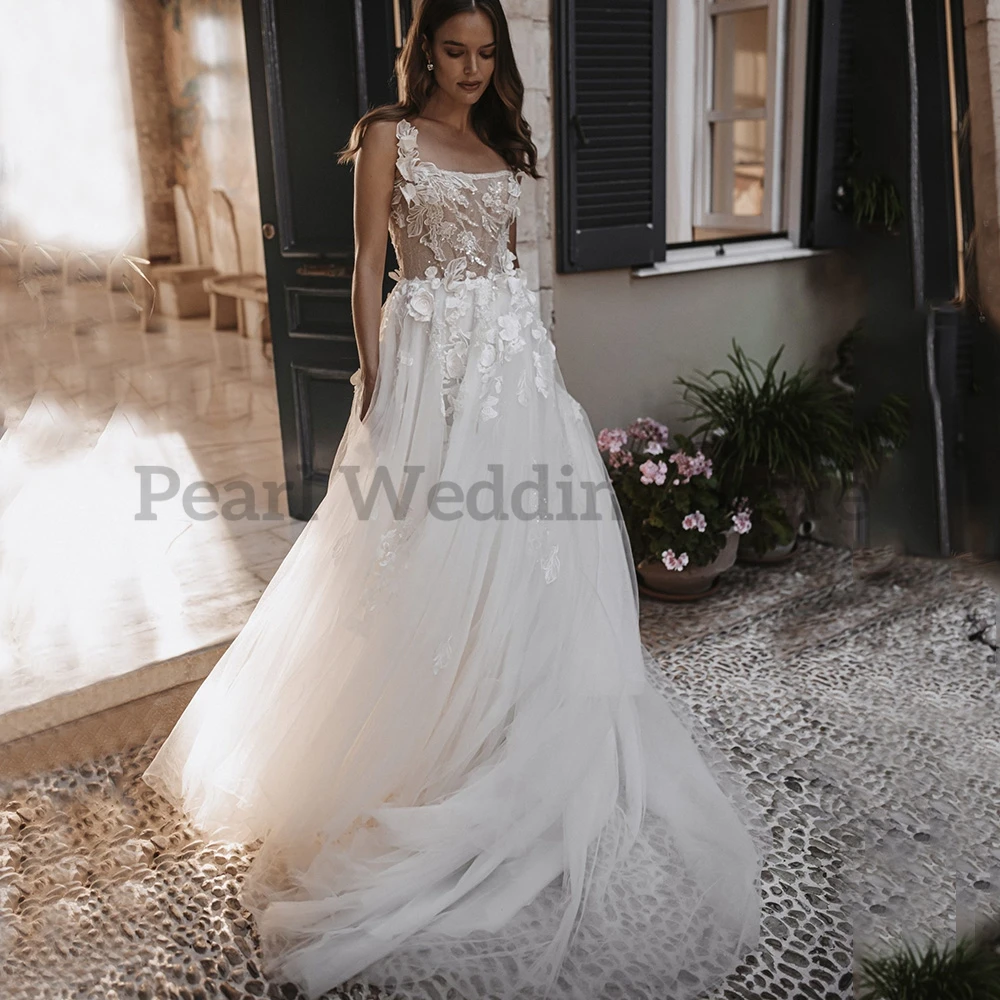 Splendido abito da sposa Sling Square Neck Applique Back Strap Tie Sexy Tulle Illusion e abiti di fascia alta della boemia di lunghezza al suolo