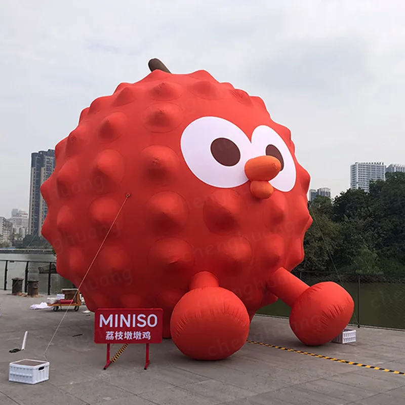 

Надувная курица в форме личи с воздуходувкой, для использования в качестве декоративного товара на открытом воздухе, новогодние квадратные торговые центры.