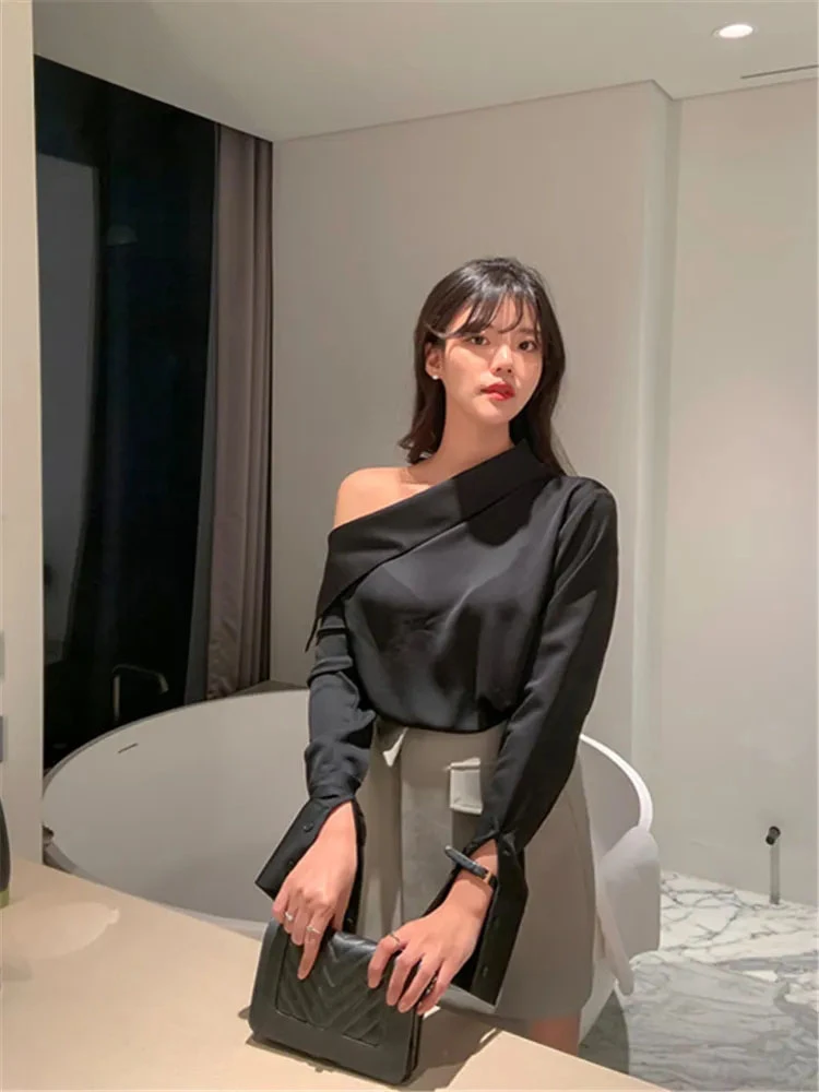 Office Lady Korean Style Black Blouses One Shoulder Sexy Shirts Women Spring Summer Cold Blouse Female Elegant White Tops