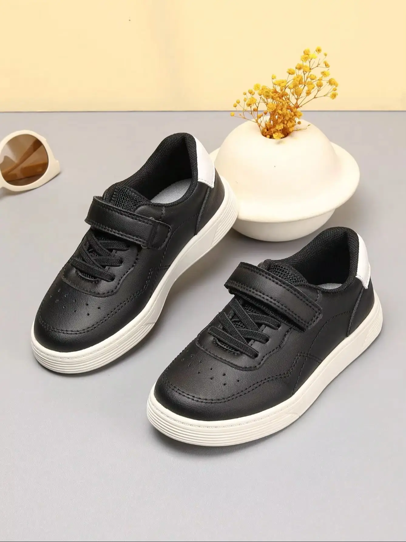 New Low-Top Toddler Skate Shoes, Waterproof Non-slip Kids Casual Sneakers, All Season Comfort Shoes for Vacation Party