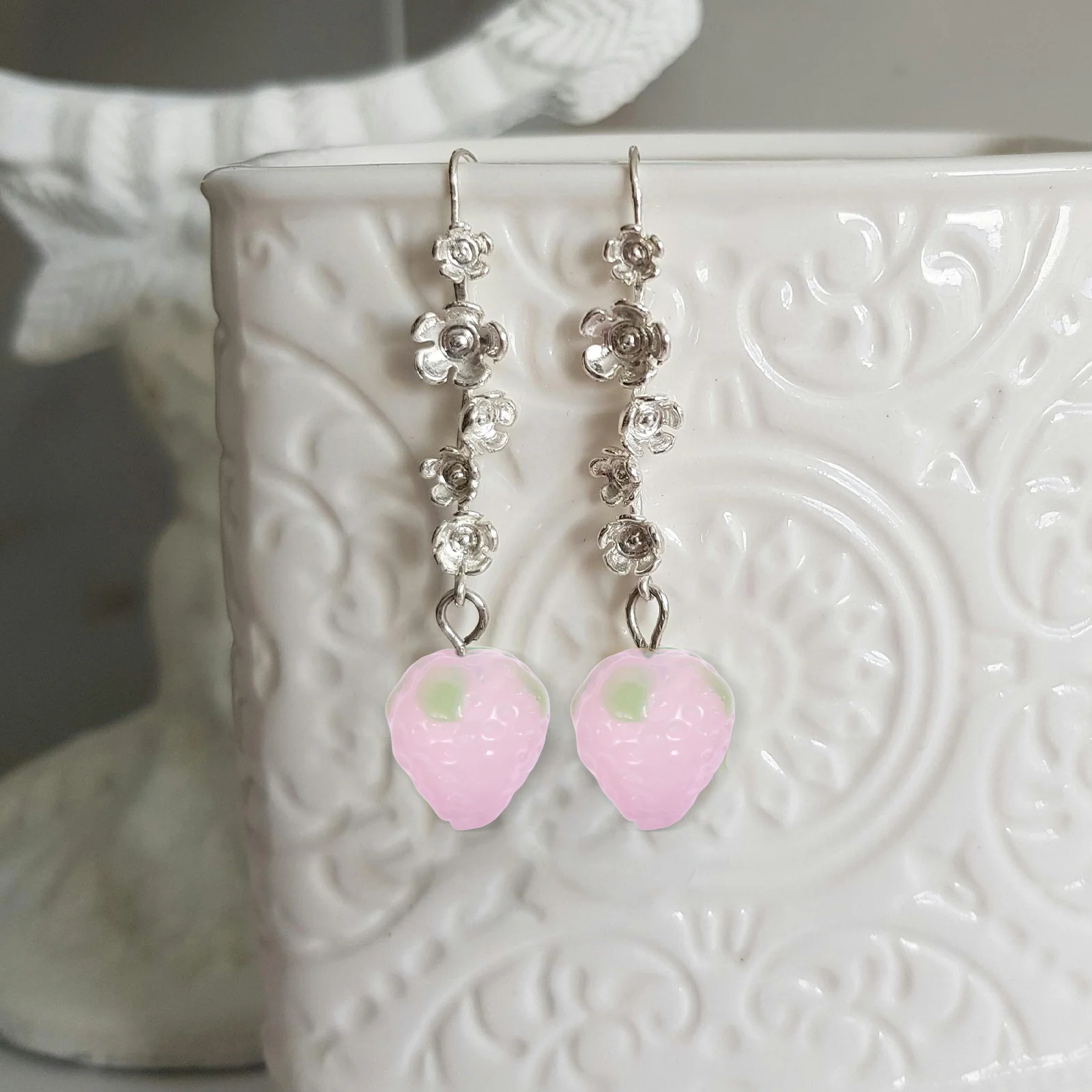 

20 шт., свободные бусины с клубничным дизайном, стеклянные ювелирные изделия, милые прокладки для ожерелья, браслета, аксессуары для рукоделия «сделай сам»