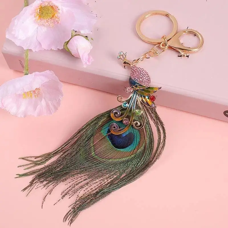 Strass-Pfauen-Schlüsselanhänger, Emaille-Pfauen-Anhänger mit Feder, glitzernder Pfauen-Schlüsselanhänger, Taschenanhänger, Geschenk für Frauen und Männer – Detail 7