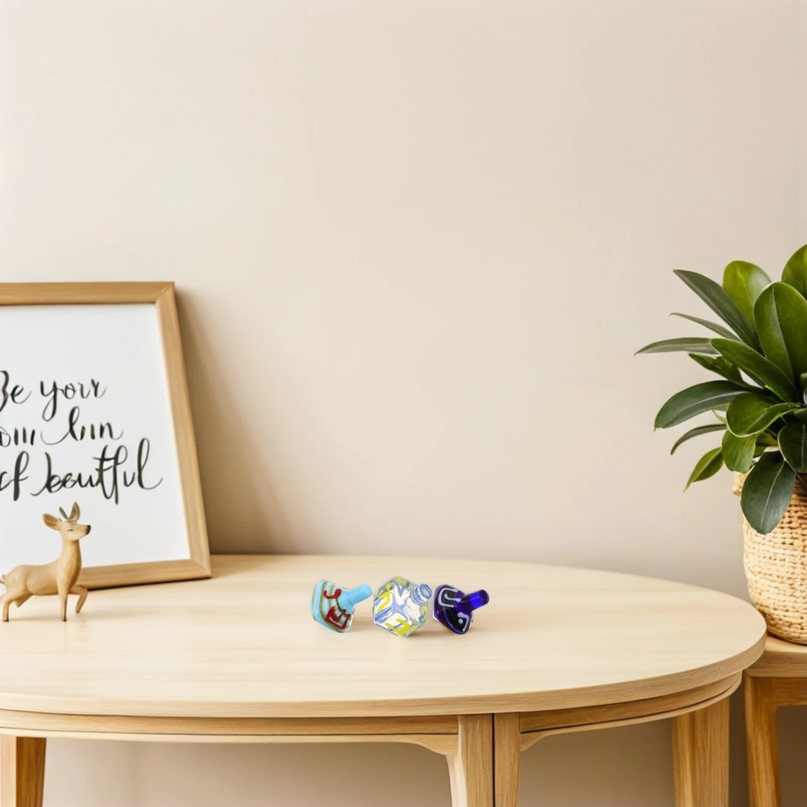 

3Pcs Handblown Glass Dreidel Hanukkah Keepsake Exquisite Artisan Craftsmanship Traditional Jewish Holiday Accent