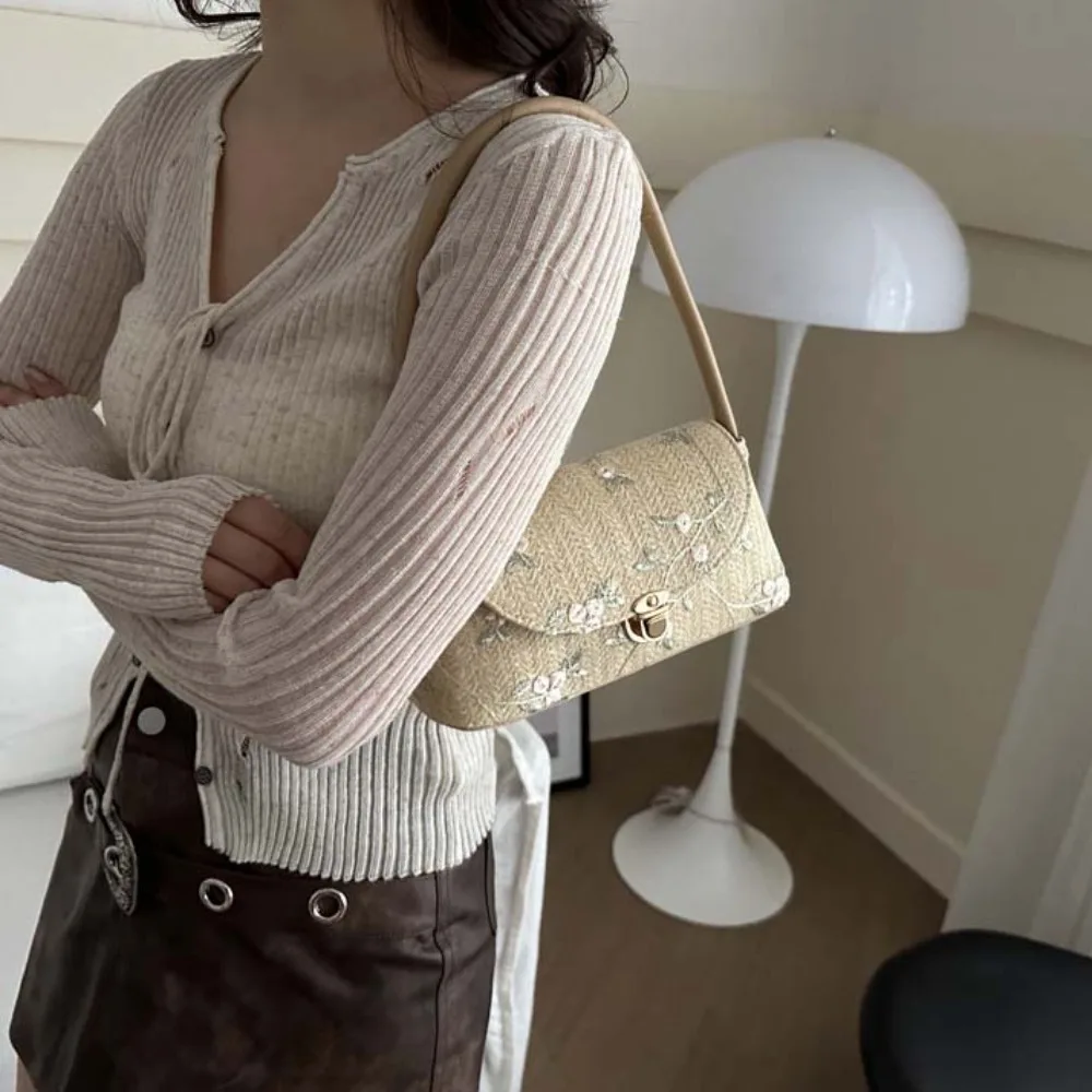 

Storage Bag Elegant Grass Woven Shoulder Bag Large Capacity Beige Beach Straw Hobo Polyester Embroidery Handbag Party