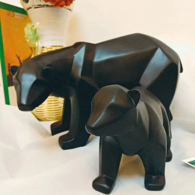 Home Decor Creative Geometric Resin Polar Bear Statue Fashion Desktop Ornament Modern Abstract Animals Interior Decorating Gift
