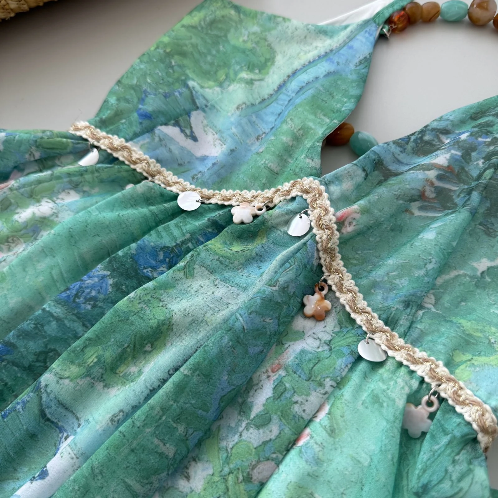 Slimming V-Neck Waisted Summer Dress Women's Holiday Style Green Field Fairy Tale One Sweet Peach Yikett Sleeveless Midi Dress