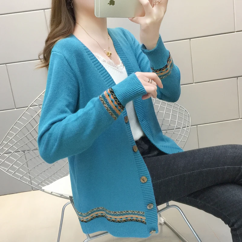 

Autumn New Knitted Cardigan Ladies Fashion Casual and Comfortable Coat Bodice Thin women's Sweater