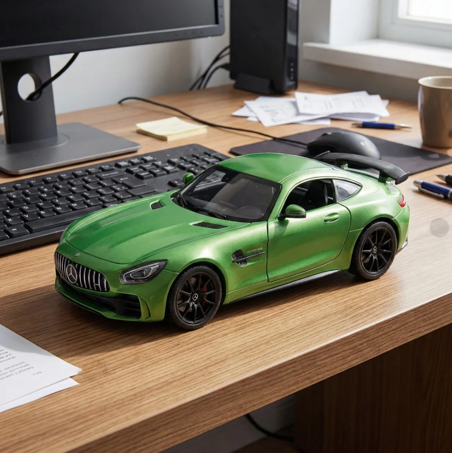 Modelo de coche de aleación Mercedes Benz AMG GT-R a escala 1:32, adornos, puertas y capó del motor, maletero se pueden abrir, juguetes eléctricos para niños