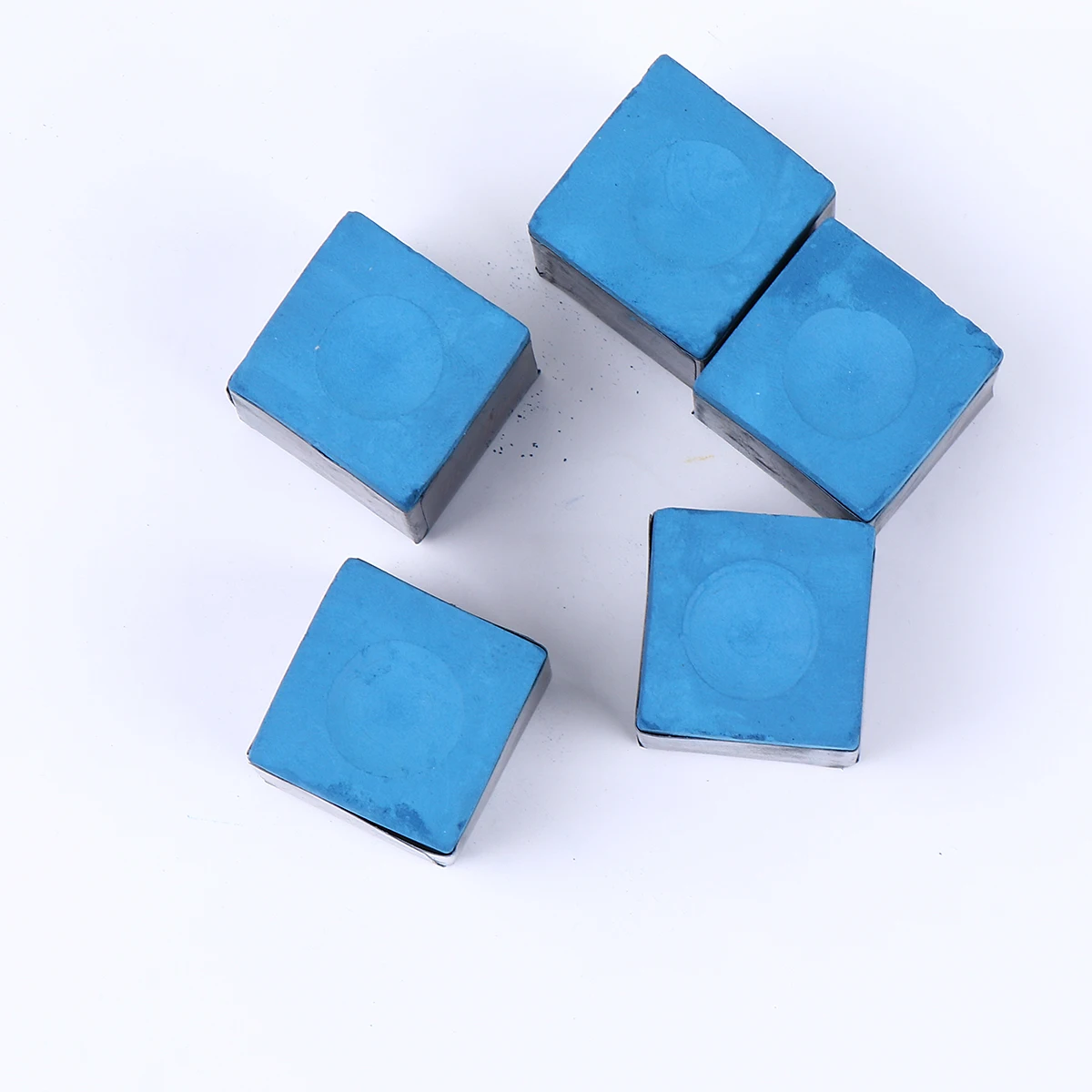 

12Pcs Chalk Billiard Cues Smooth Safe Power Material Enhances Grip Performance Sky-Blue 1 Box Portable Storage