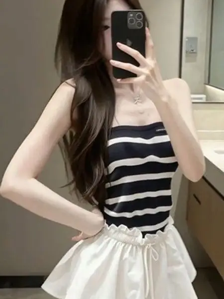 Fashionable Summer 2026 Women's High Waist  Skirt And Tube Top Two-Piece Set Stripe Pattern Casual Wear Polyester Fabric