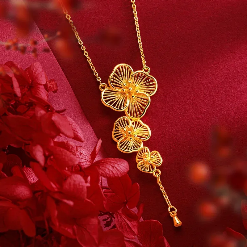 

9999 Real Gold 24K Plum Branch Luoxue New Chinese Flower Necklace Hollow Flower Clavicle Chain