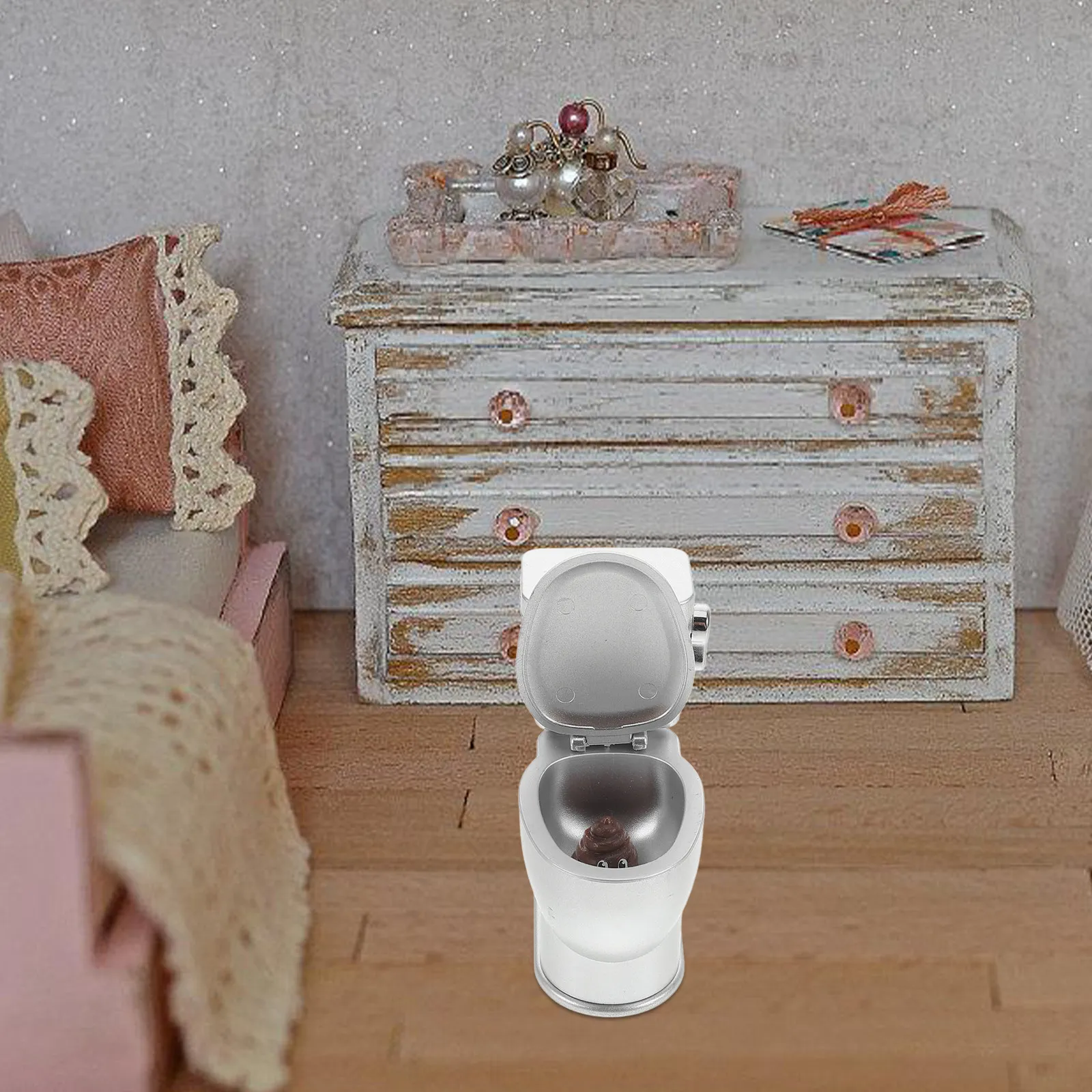 

Miniature Toilet Small Rustic Color Dollhouse Furniture Decoration Mini Flush Toilet Prop for Micro Landscape Photography