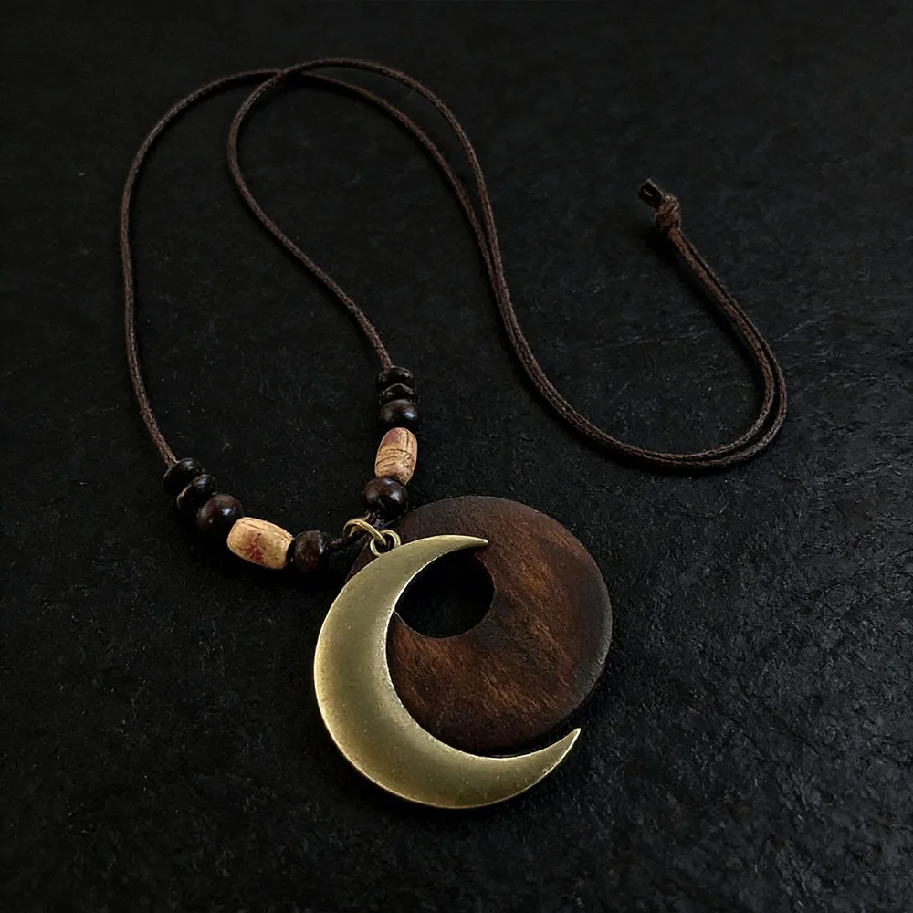Vintage Boho Sweater Chain Leather Chain Hollow Leaves Clothing Pendant Handmade Long Sweater Necklace for Women Men
