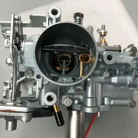 High Performance Automotive Carburetor Suitable for Nissan TSURU 1GARGANTA Engine Carburetor