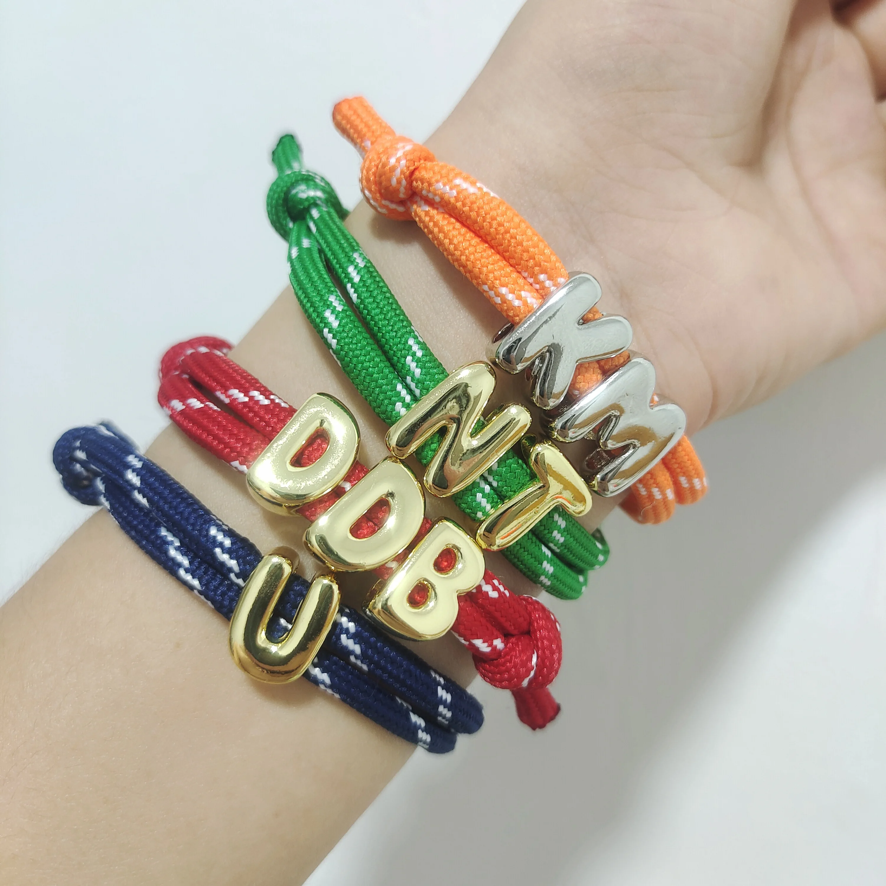 

Dive In Initial Bracelet DIY Handmade Bubbles Letter Bracelet Braided String Alphabet Chain For Couple Christmas Day Gifts Women