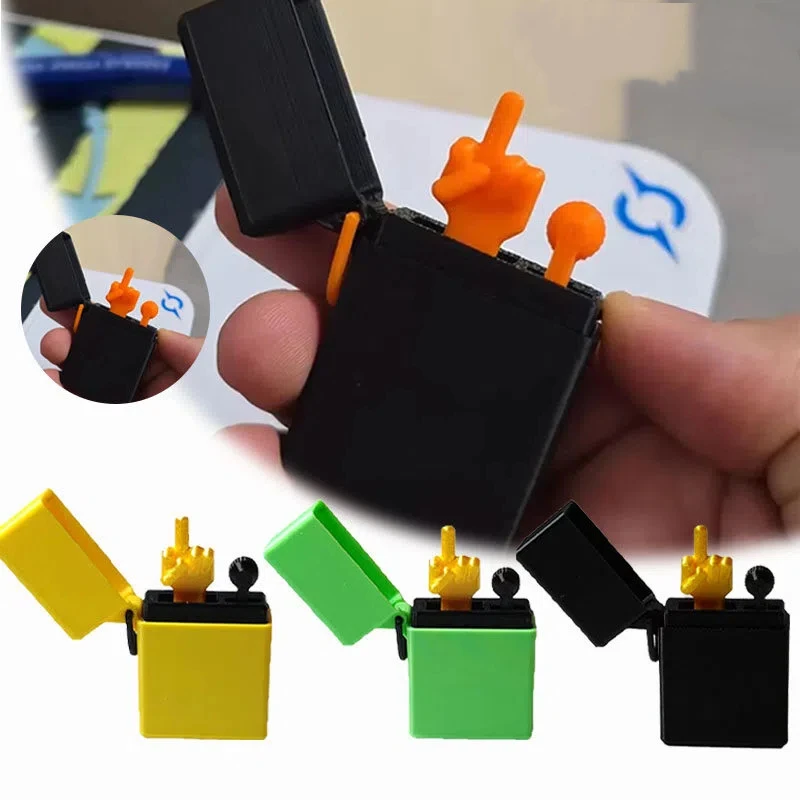 Lustiges Mittelfingerfeuerzeug, 3D-gedruckte Überraschungspop-Up-Mittelfingerfeuerzeugfigur, Neuheit, Quit-Smoking Buddy Gag Geschenkdeko