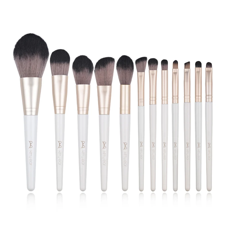 

12Pcs White Soft Fluffy Makeup Brushes Set For Cosmetics Foundation Blush Powder Eyeshadow Kabuki Blending Makeup Beauty Tool